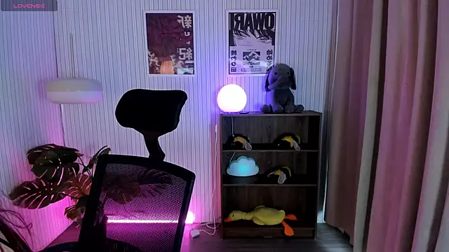 Snapshot of Sabrina_bloom chatting on 25, 2, 2026 Sabrina bloom online show from 25, 2, 2026