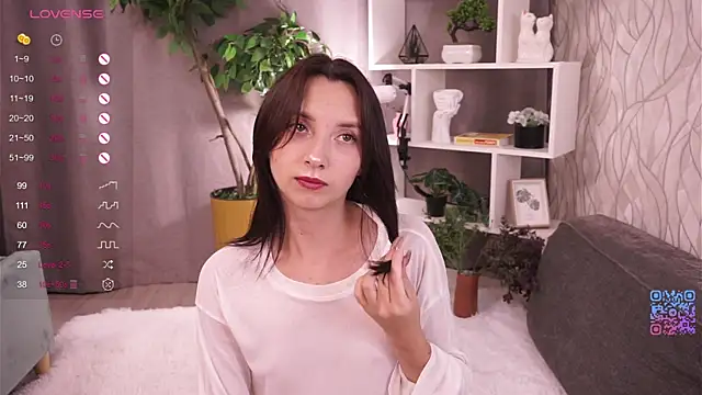 DaisyBlaze online show from 26, 9, 2025