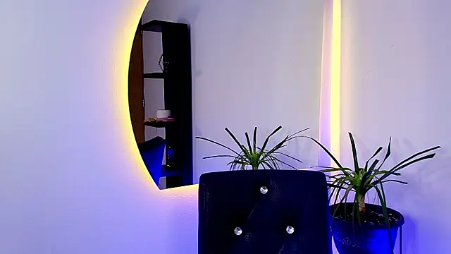 Sophie Janner online show from 3, 2, 2026