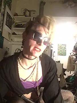 Snapshot of Sissy_Cindy_Whore chatting on 31, 3, 2026 Sissy Cindy Whore online show from 31, 3, 2026