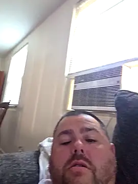 Snapshot of Chupapimunyano340 chatting on 21, 10, 2025 Chupapimunyano340 online show from 21, 10, 2025