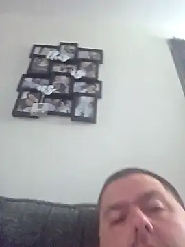 Chupapimunyano340 online show from 7, 4, 2026