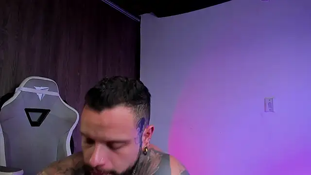 Snapshot of natevillage chatting on 3, 10, 2025 natevillage online show from 3, 10, 2025