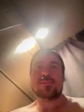 Snapshot of MaxxAsstEuff chatting on 4, 2, 2026 MaxxAsstEuff online show from 4, 2, 2026