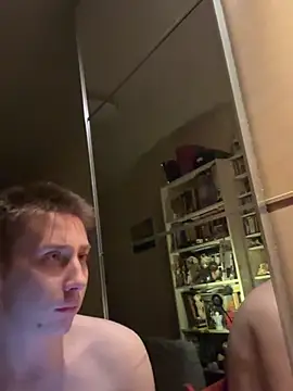 Snapshot of MaxxAsstEuff chatting on 4, 2, 2026 MaxxAsstEuff online show from 4, 2, 2026