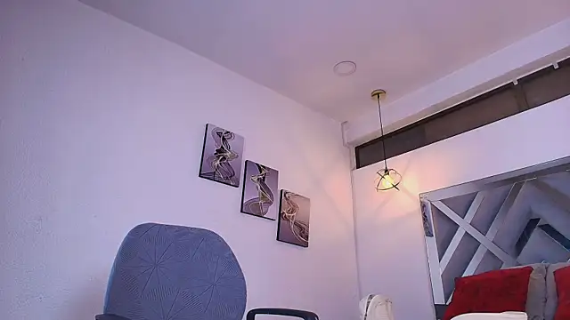 Rossi ss1 online show from 24, 4, 2026