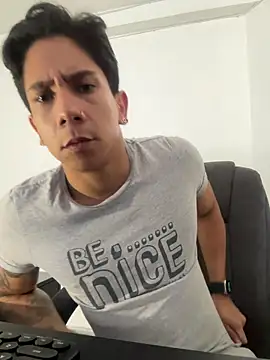 j deex online show from 12, 10, 2025