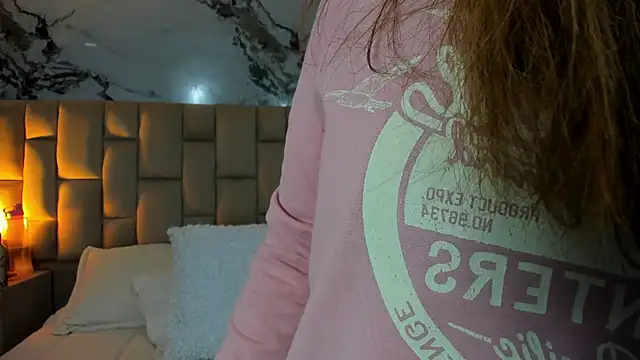 cloesummerr  online show from 9, 3, 2026