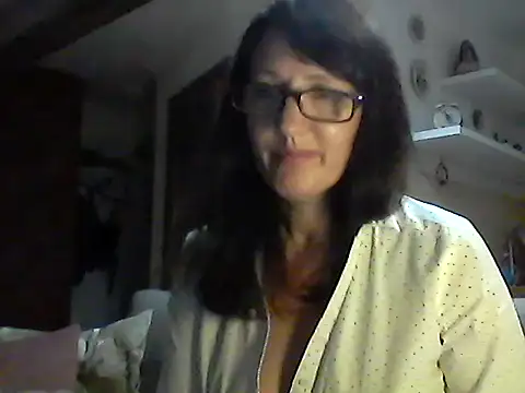 Snapshot of Elena48324 chatting on 20, 9, 2025 Elena48324 online show from 20, 9, 2025