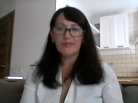 Snapshot of Elena48324 chatting on 24, 9, 2025 Elena48324 online show from 24, 9, 2025