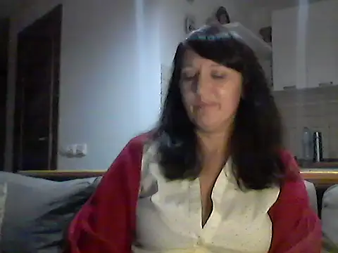 Snapshot of Elena48324 chatting on 3, 11, 2025 Elena48324 online show from 3, 11, 2025