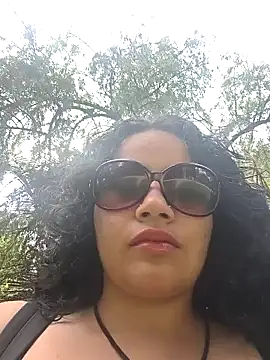 Snapshot of Yaya_watson chatting on 23, 5, 2026 Yaya watson online show from 23, 5, 2026