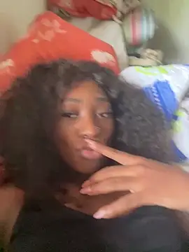 Skylar Smith  online show from 31, 5, 2026
