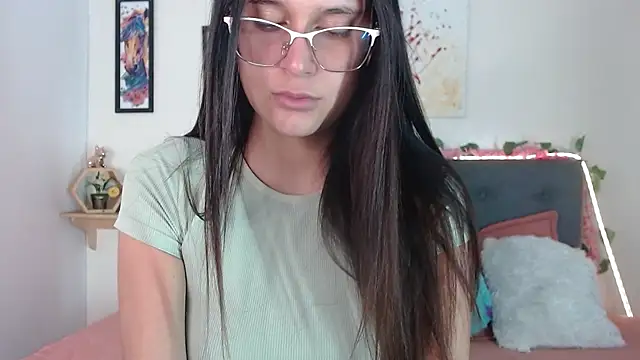 Snapshot of valentini_villa chatting on 29, 10, 2025 valentini villa online show from 29, 10, 2025