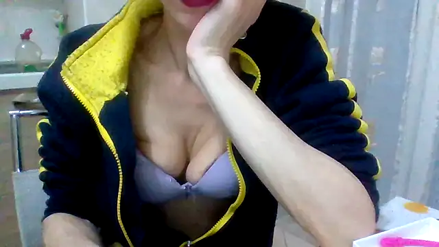 Kelly80 online show from 9, 3, 2026