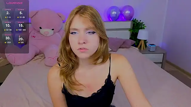 Iris Rain online show from 9, 9, 2025