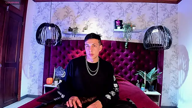 Dustin Sonne online show from 2, 11, 2025