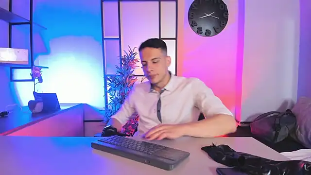 Dustin Sonne online show from 7, 3, 2026