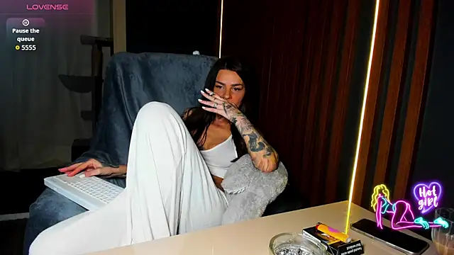 Antonia Ivy online show from 25, 3, 2026