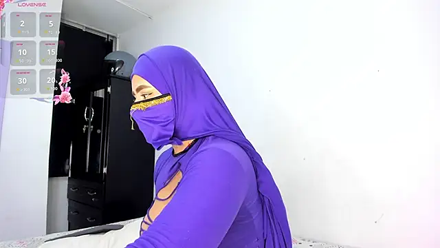 Snapshot of halabi_saha chatting on 29, 4, 2026 halabi saha online show from 29, 4, 2026