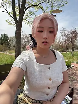 winter11 online show from 19, 4, 2026