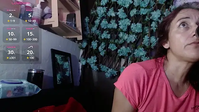 darling hott online show from 31, 10, 2025