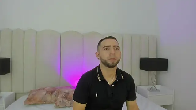 Snapshot of Lushian_ chatting on 17, 6, 2026 Lushian online show from 17, 6, 2026