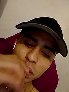 Snapshot of RSantilMorgt chatting on 2, 4, 2026 RSantilMorgt online show from 2, 4, 2026