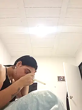 Samantha hotly online show from 10, 4, 2026