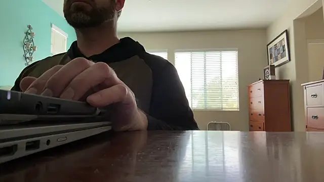 Snapshot of spongers1402 chatting on 10, 3, 2026 spongers1402 online show from 10, 3, 2026