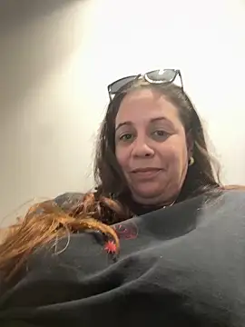 PrettyKittyMia online show from 4, 4, 2026