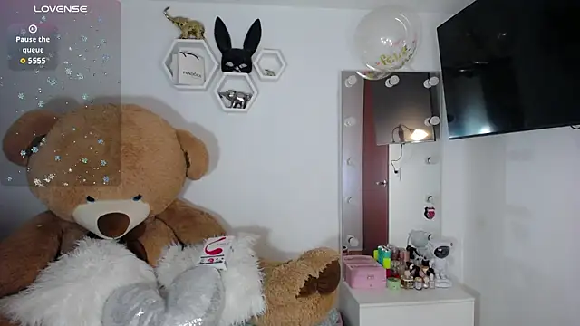 channel-rose1 online show from 24, 3, 2026