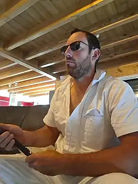 BrunJulienMetis online show from 5, 7, 2026