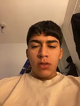 Snapshot of BadboyXXXMZ chatting on 1, 2, 2026 BadboyXXXMZ online show from 1, 2, 2026