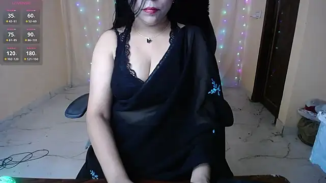 Snapshot of Divvya_ chatting on 3, 3, 2026 Divvya online show from 3, 3, 2026