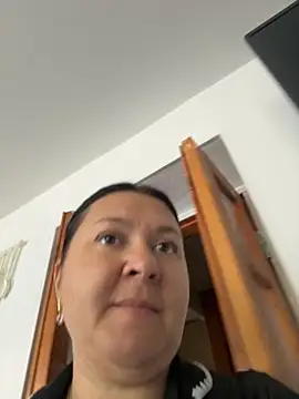 Liza Will online show from 1, 10, 2025