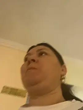 Liza Will online show from 5, 4, 2026