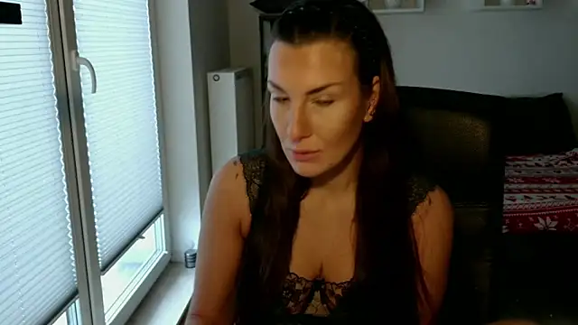 Snapshot of DonnaAmore chatting on 12, 1, 2026 DonnaAmore online show from 12, 1, 2026