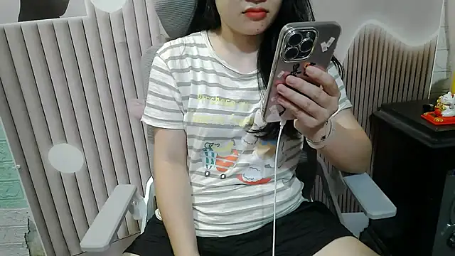 Emachiii online show from 28, 9, 2025