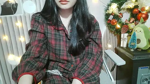 Emachiii online show from 15, 12, 2025