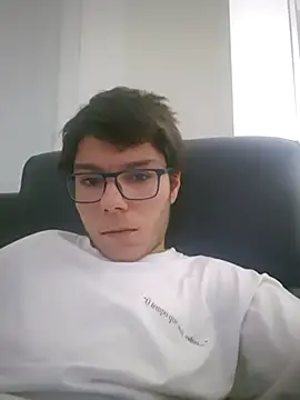 Toritobeer85 online show from 25, 5, 2026
