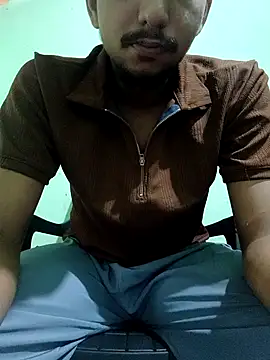 Snapshot of Irfan_irfan chatting on 28, 11, 2025 Irfan irfan online show from 28, 11, 2025