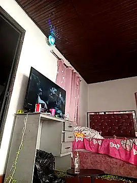 translatina777 online show from 24, 4, 2026