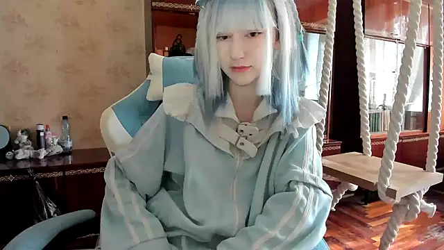 Snapshot of kioshi_kiss chatting on 8, 10, 2025 kioshi kiss online show from 8, 10, 2025