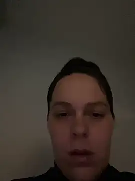 MamaSpicy online show from 25, 11, 2025