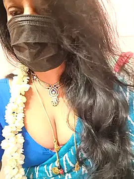 Snapshot of sana-99 chatting on 18, 7, 2026 sana-99 online show from 18, 7, 2026