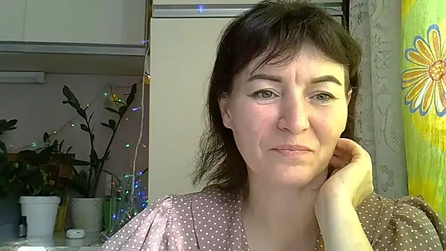 Snapshot of Krystal_82 chatting on 10, 9, 2025 Krystal 82 online show from 10, 9, 2025