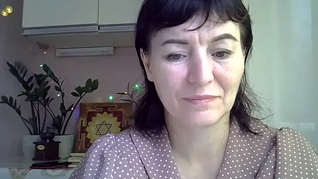 Snapshot of Krystal_82 chatting on 18, 9, 2025 Krystal 82 online show from 18, 9, 2025