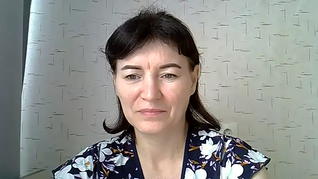 Snapshot of Krystal_82 chatting on 27, 9, 2025 Krystal 82 online show from 27, 9, 2025