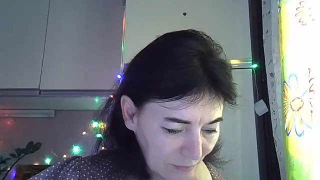 Snapshot of Krystal_82 chatting on 14, 10, 2025 Krystal 82 online show from 14, 10, 2025